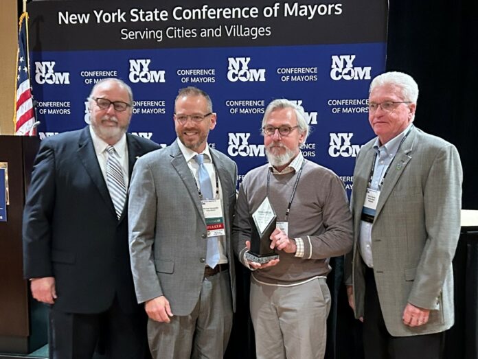 Village of Warwick Receives Comp Alliance Leadership Award at